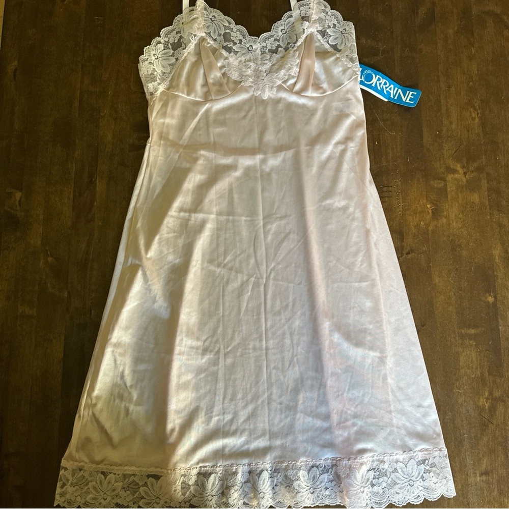 Vintage Lorraine Lingerie SZ 36 Pink Slip Dress Nightie Negligee Lace‎ Sexy 💕